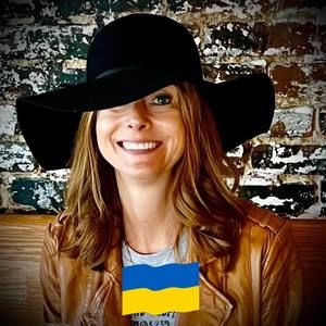 Meet your Posher, Beverly